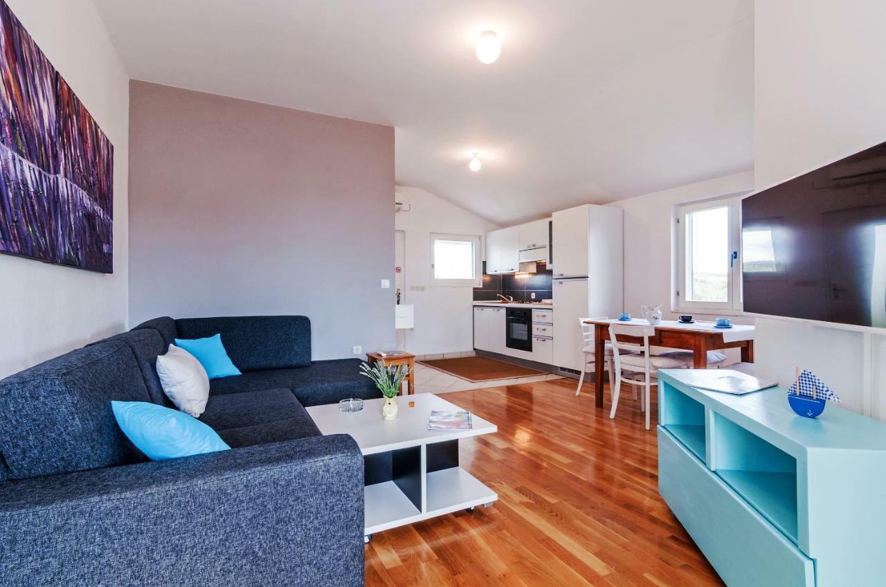 Apartmani Labud Sukošan Εξωτερικό φωτογραφία