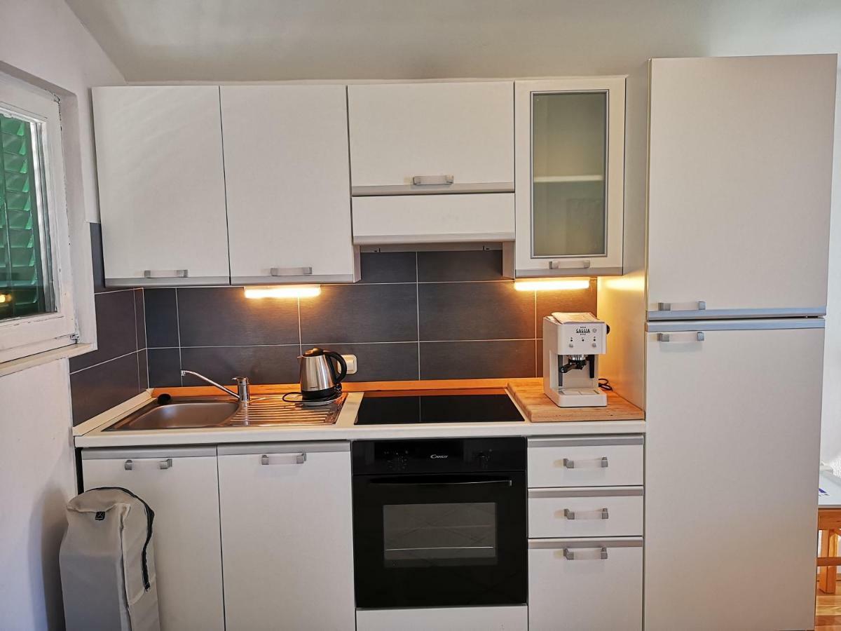 Apartmani Labud Sukošan Εξωτερικό φωτογραφία